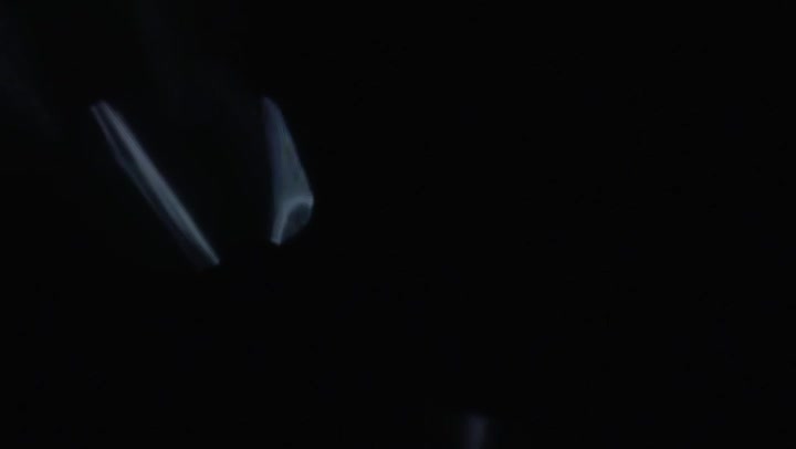 Romantic Light Leaks Transition Overlay 60fps